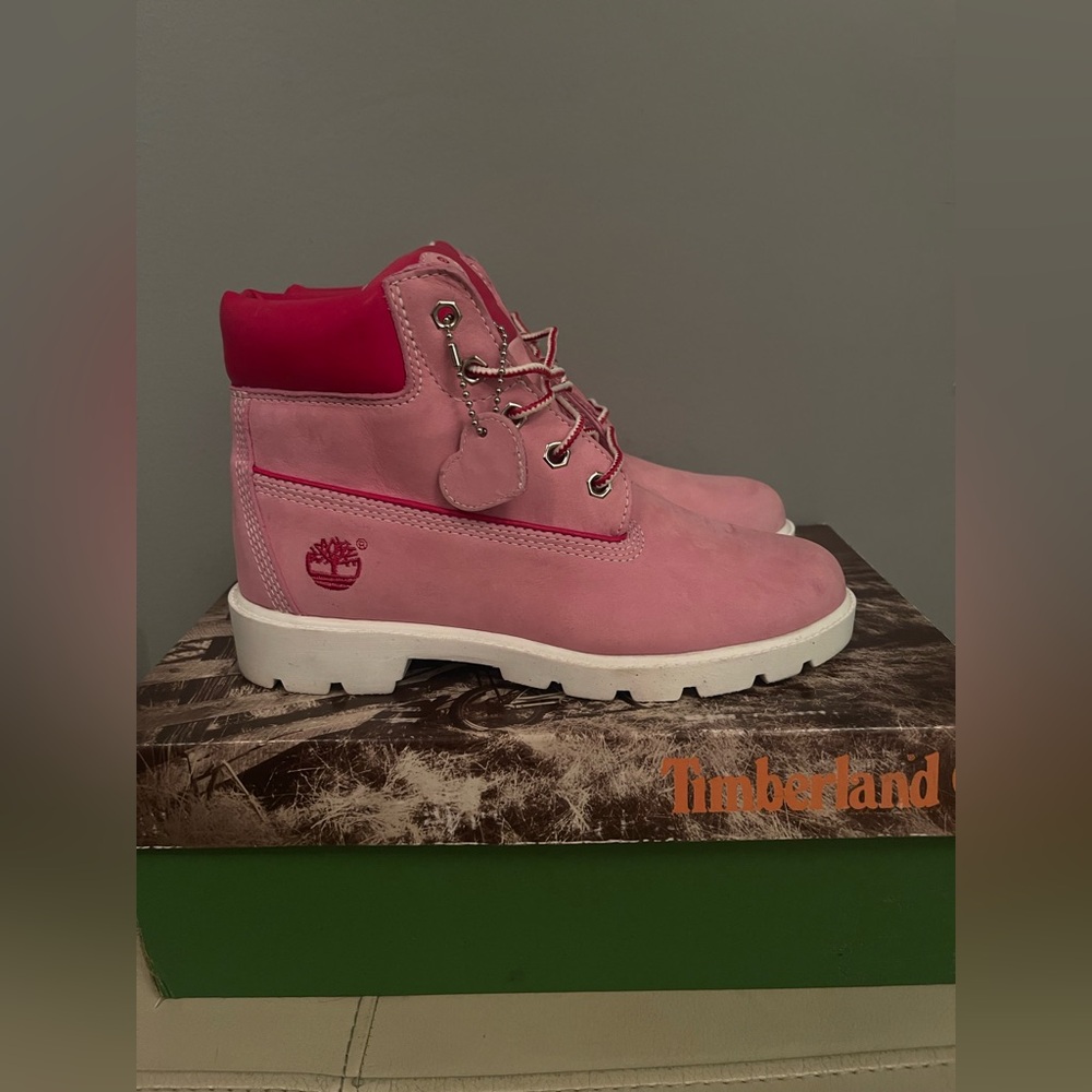Timberland Waterproof Juniors Size 3.5 Pink Rose 6 In Boots Excellent Condition